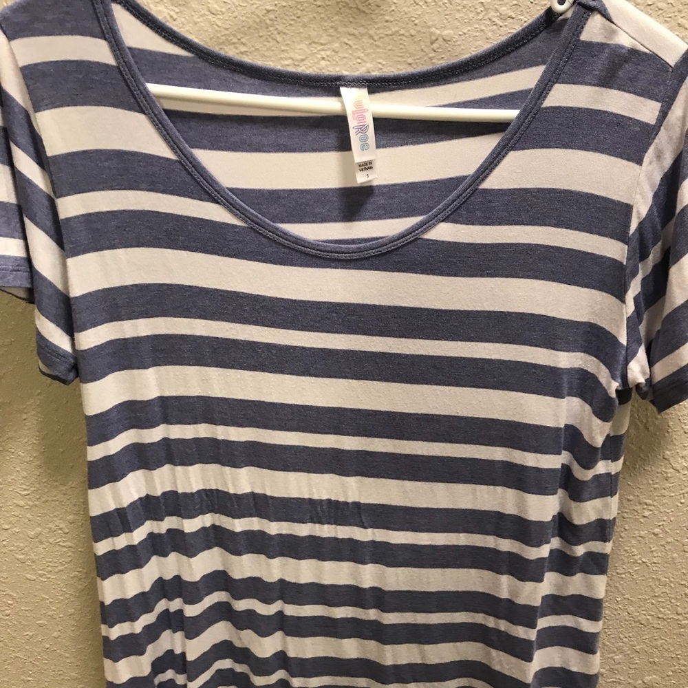 LuLaRoe classic T